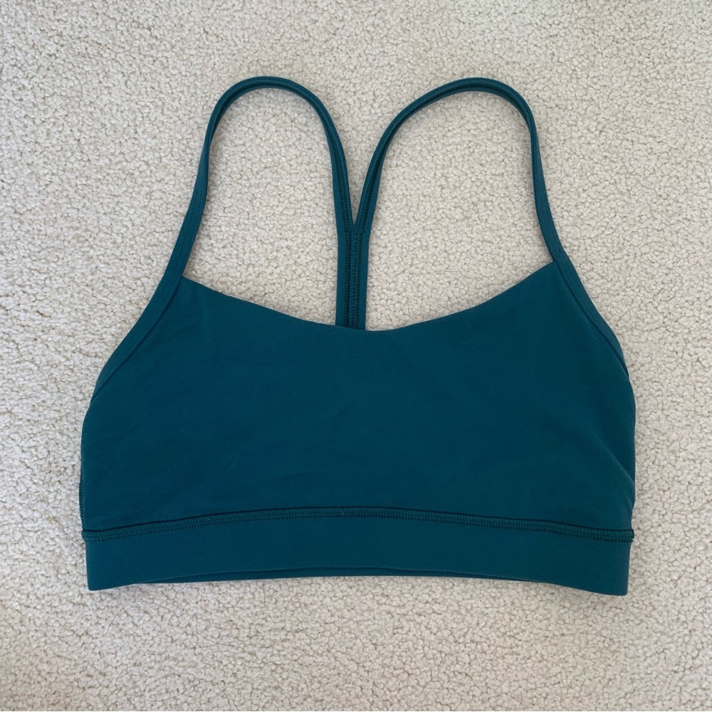 Lululemon Flow Y Nulu Bra, size 4